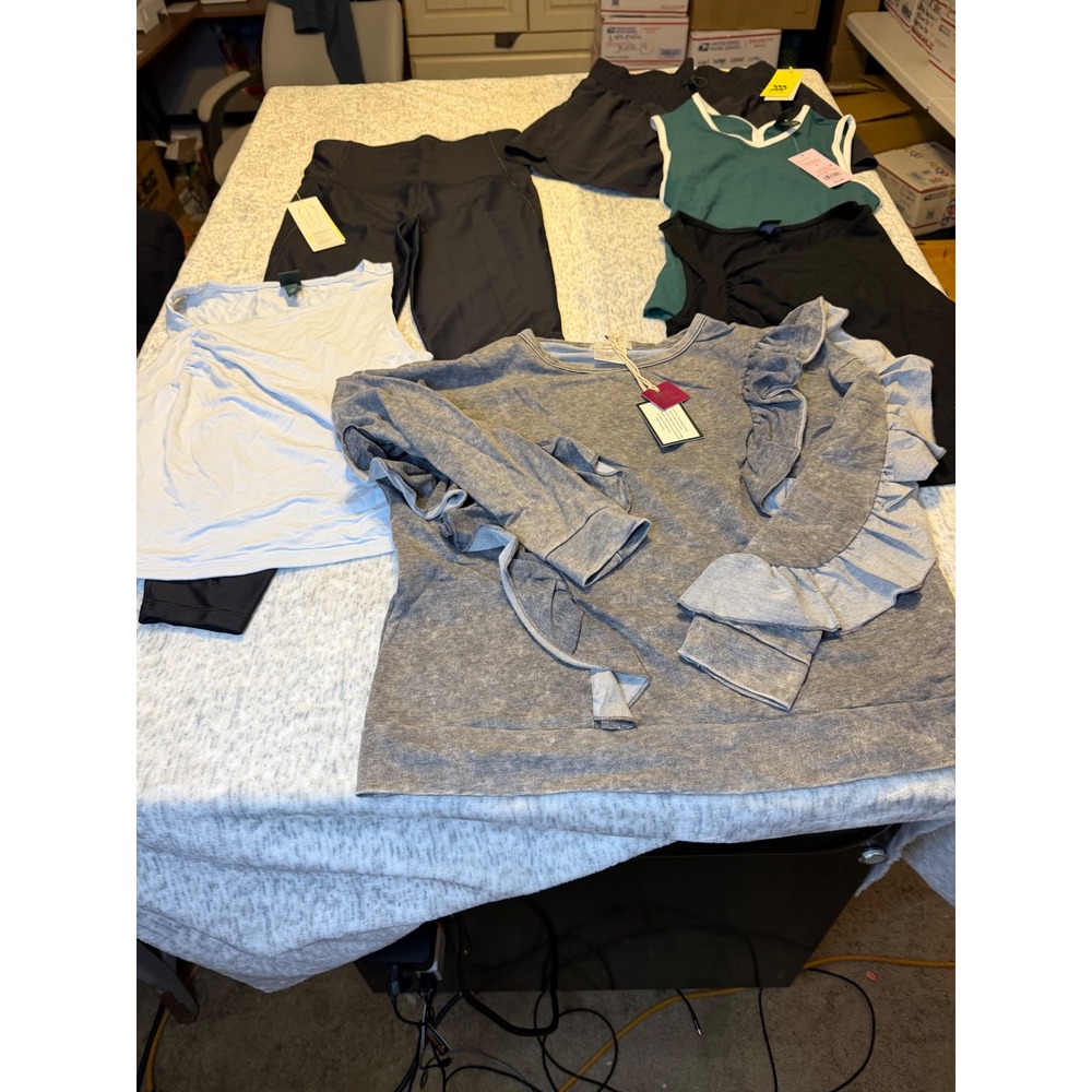 All in motion/wild fable small bundle NWT 6 pieceS see photo